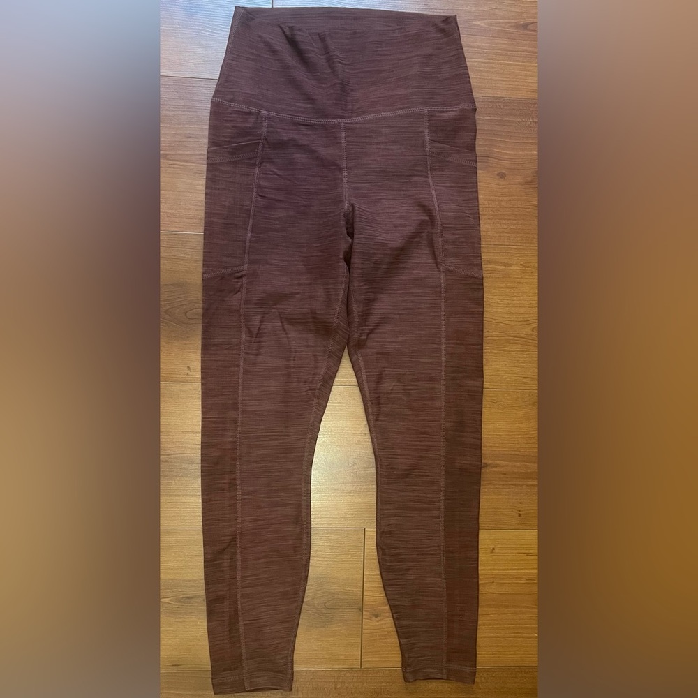 Women’s leggings.